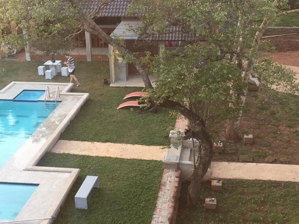 Hotel Monaara Leisure - Anuradhapura